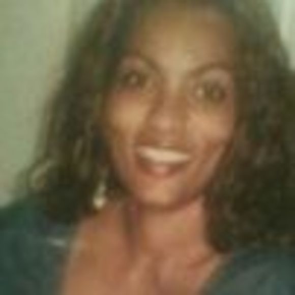 Meet your Posher, Lisa - Picture 1 of 1